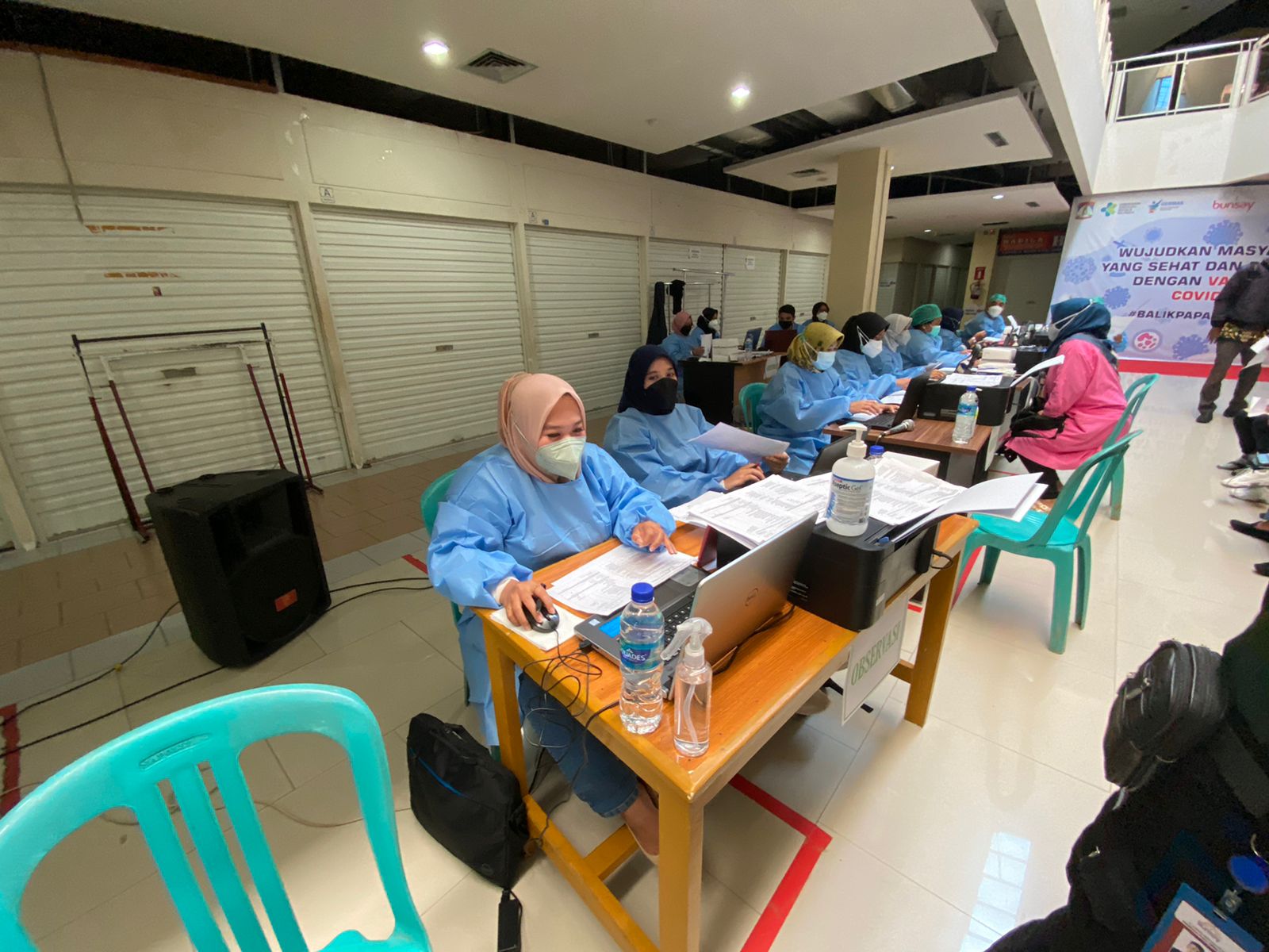 Pelaksanaan Vaksin covid-19 Dosis Ke-2 pada Pedagang Plaza Kebun Sayur, Pasar Inpres Dan Pasar Baru Tengah